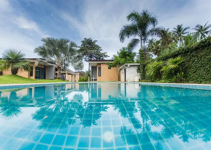 3 Tigers Resort & Hostel