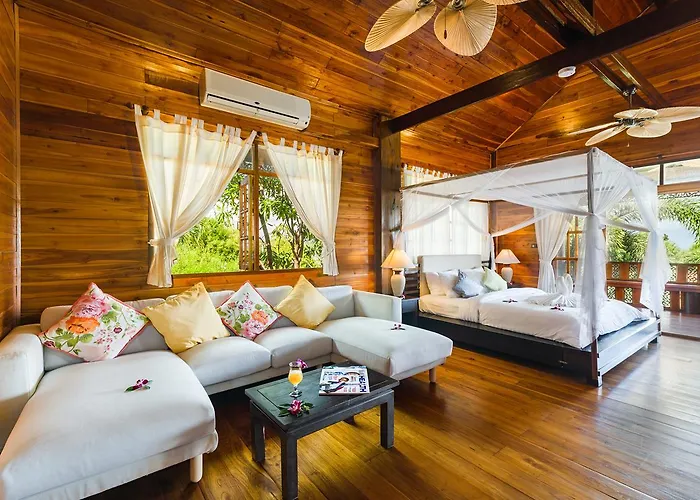 Grand Luxurious Imperial Thai Villa By The Beach