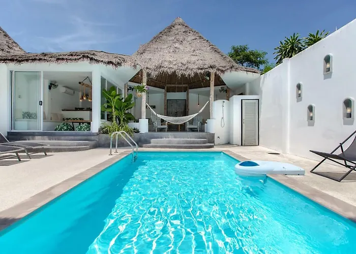 Eden Beach Villas