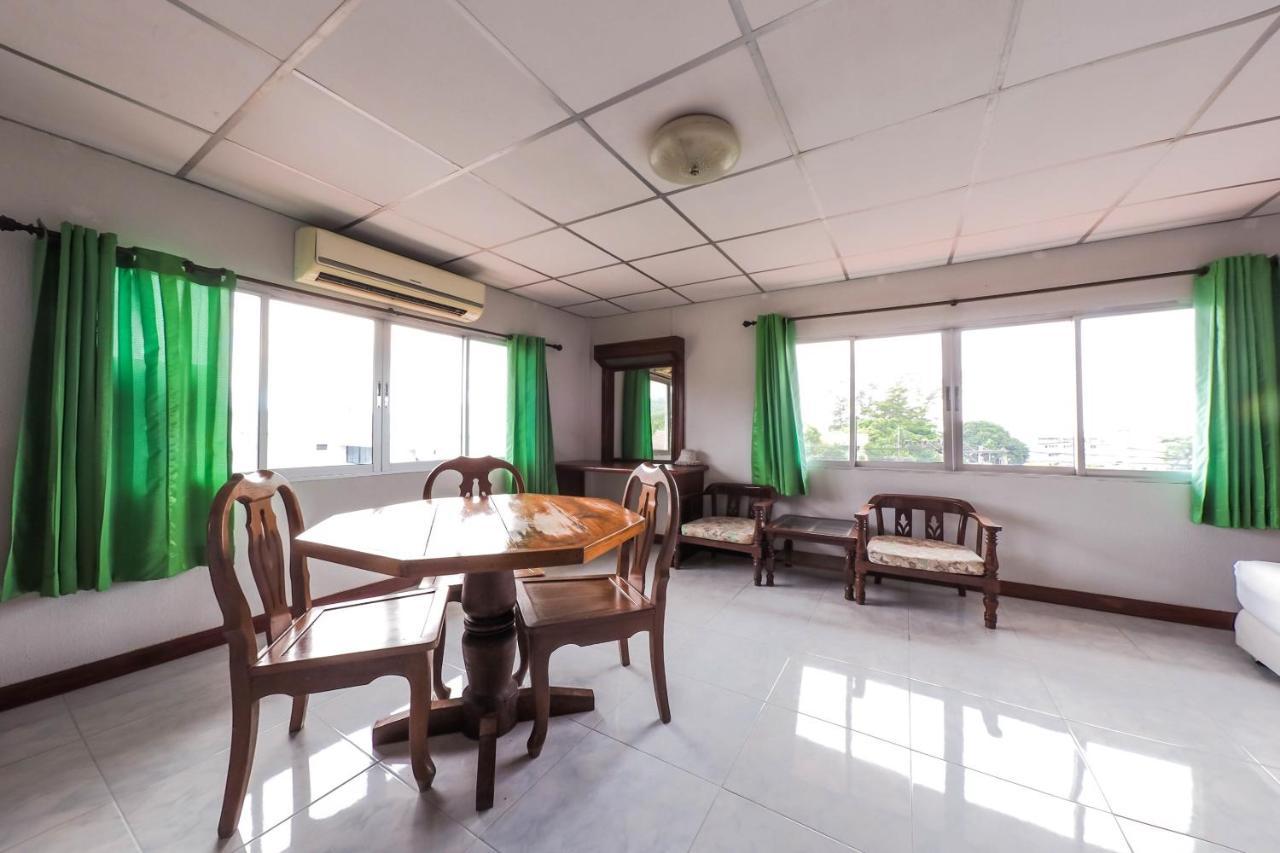 Hotel Oyo 468 Dumrong Town Nathon
