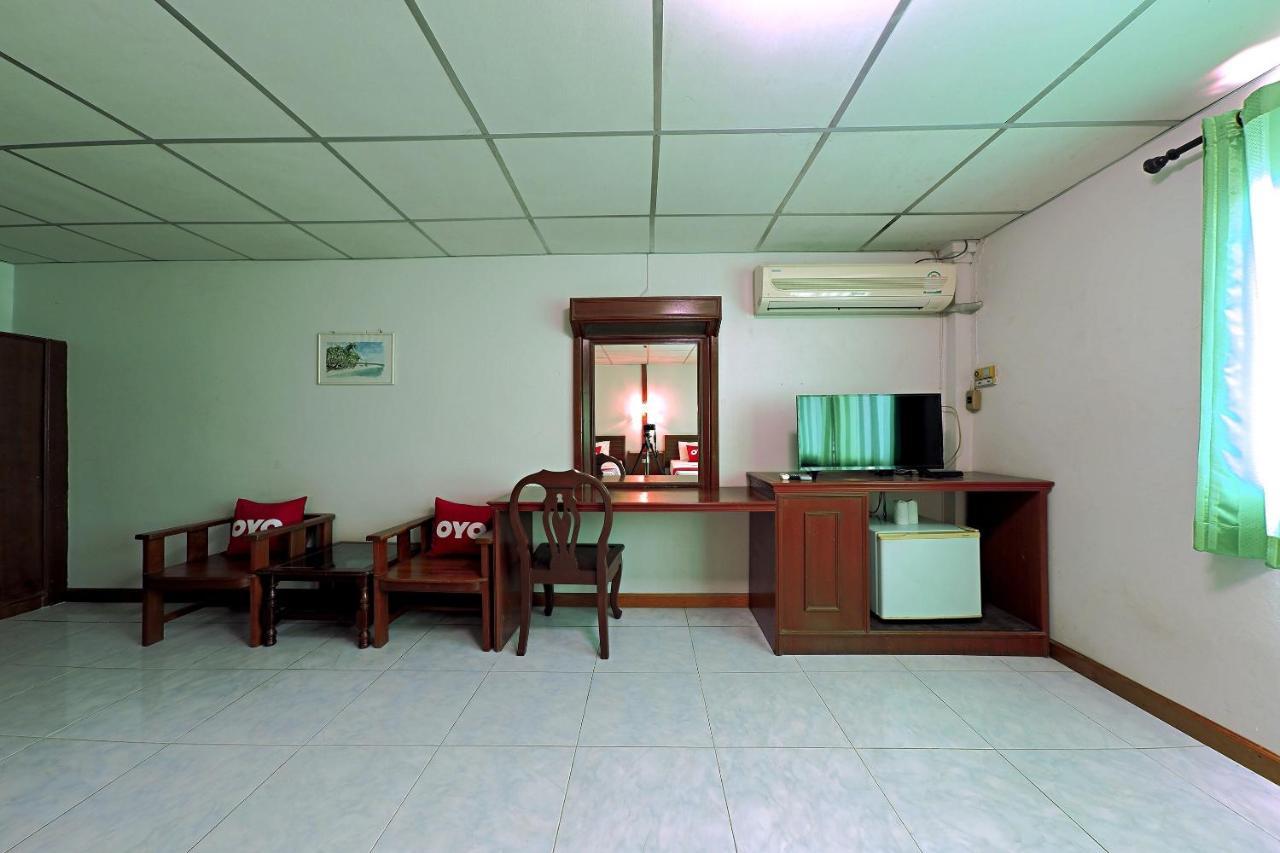 Oyo 468 Dumrong Town Hotel Nathon