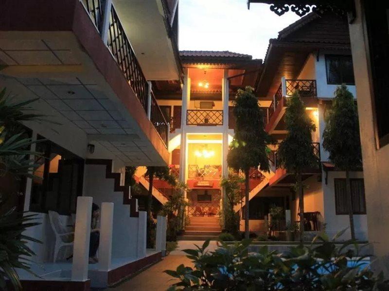 Chaweng Noi