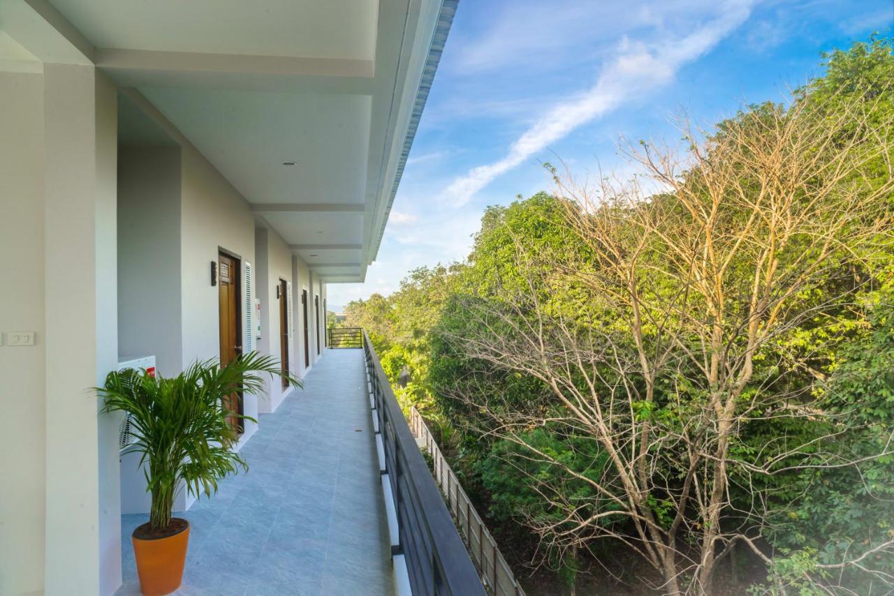 Capsule hotel The Tree Samui *