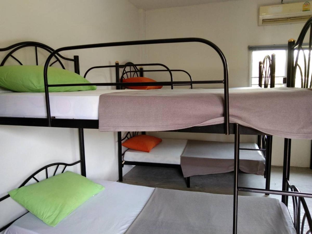 Hostel Monkey Samui Choeng Mon