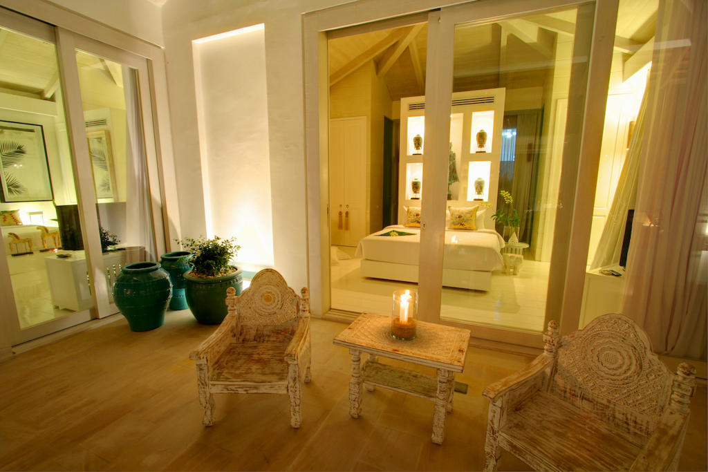 Mia Beach, And Events Chaweng (Koh Samui)