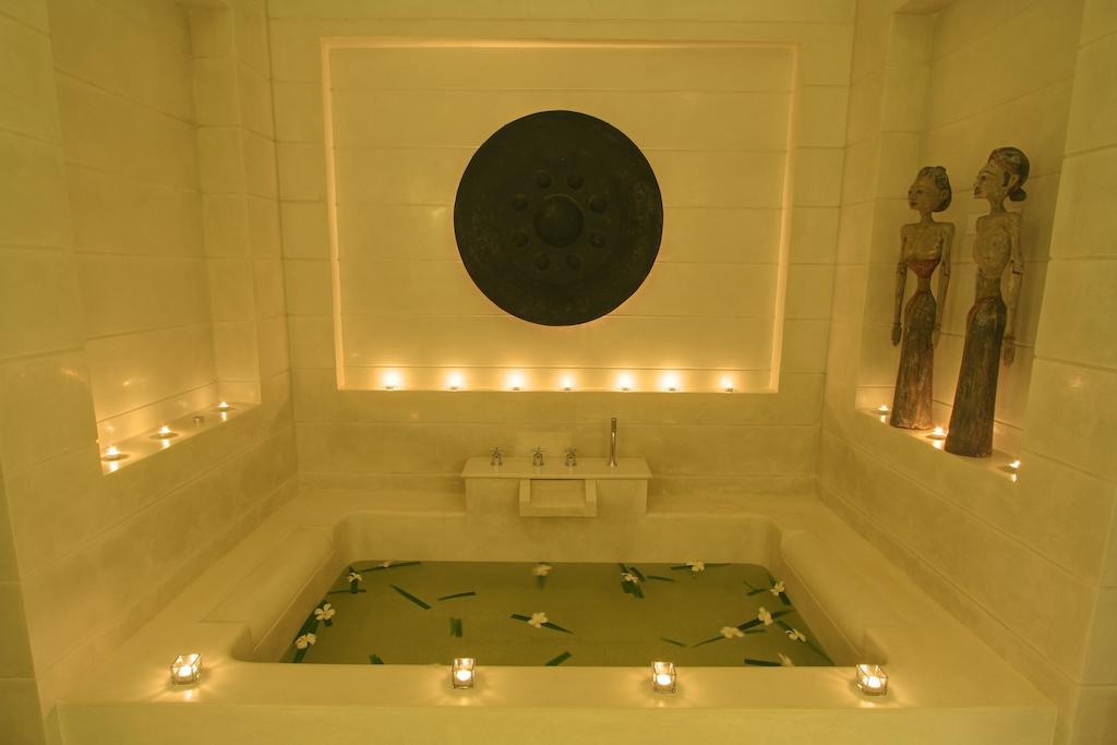 Mia Beach, And Events Villa Chaweng (Koh Samui)