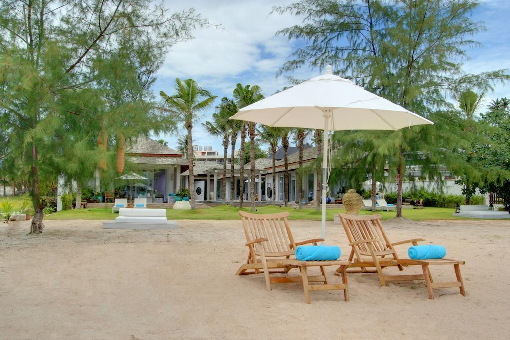 Mia Beach, And Events *