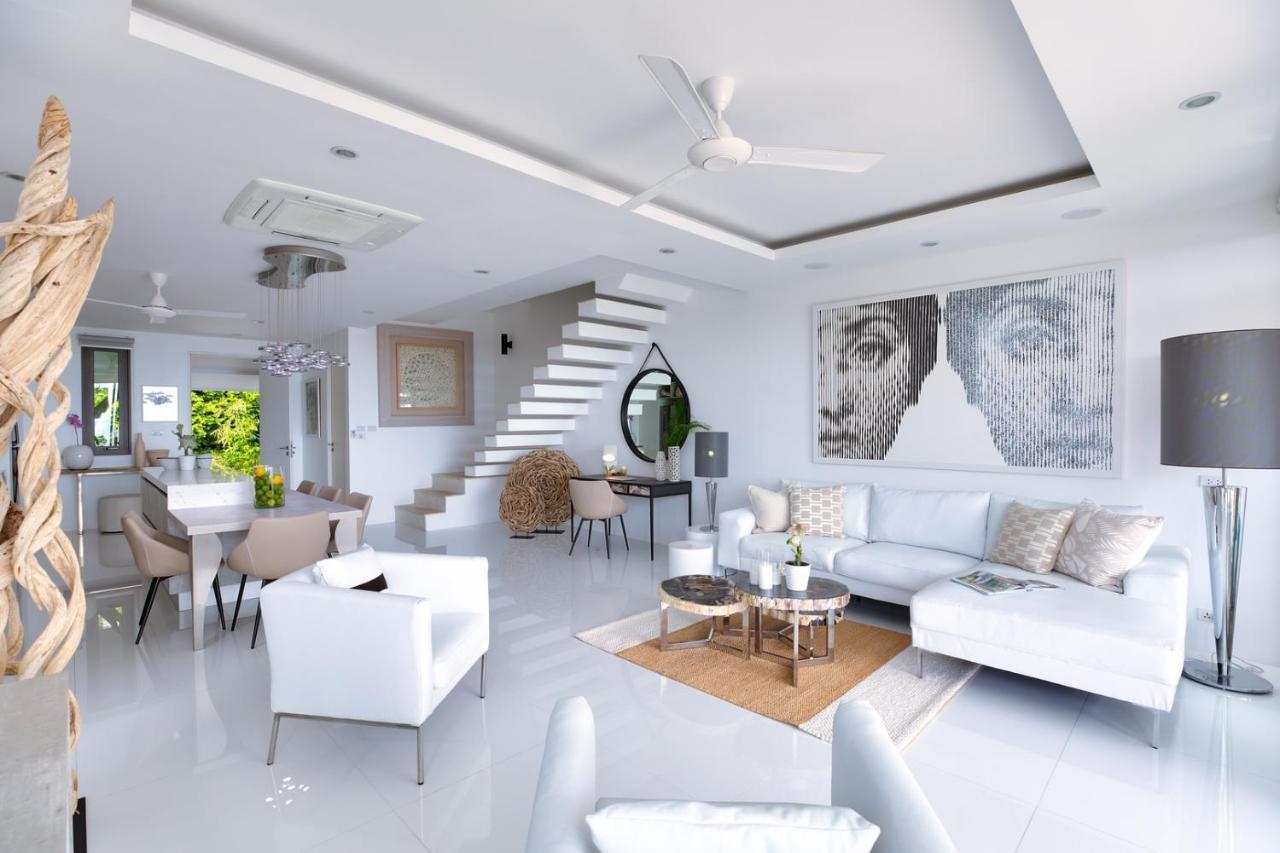 Beachside Villa: Luxury Bayside Retreat With Sea Views Pousada *