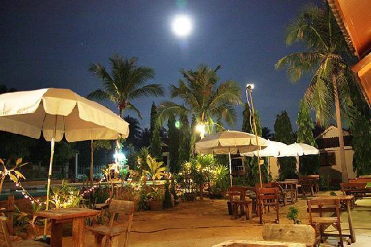 Baansaensook Villas