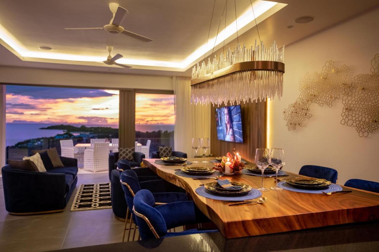 Poseidon'S Penthouse *