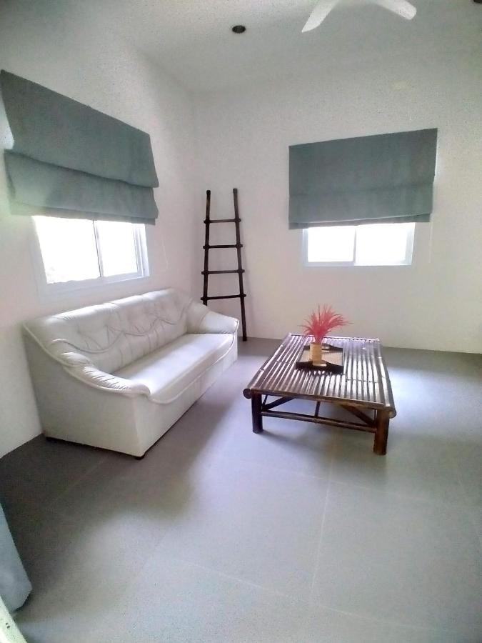 Sunya Hotel *