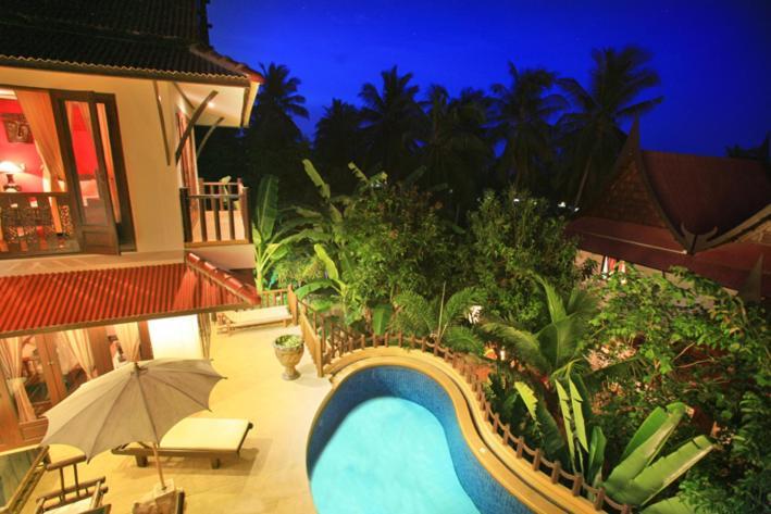 Paradise Island Estate Resort 4*
