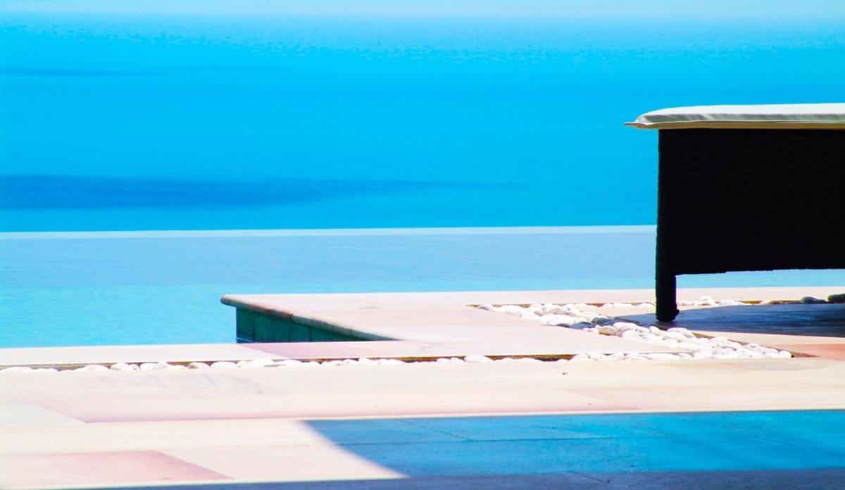 Jacuzzi Seaview Vila *