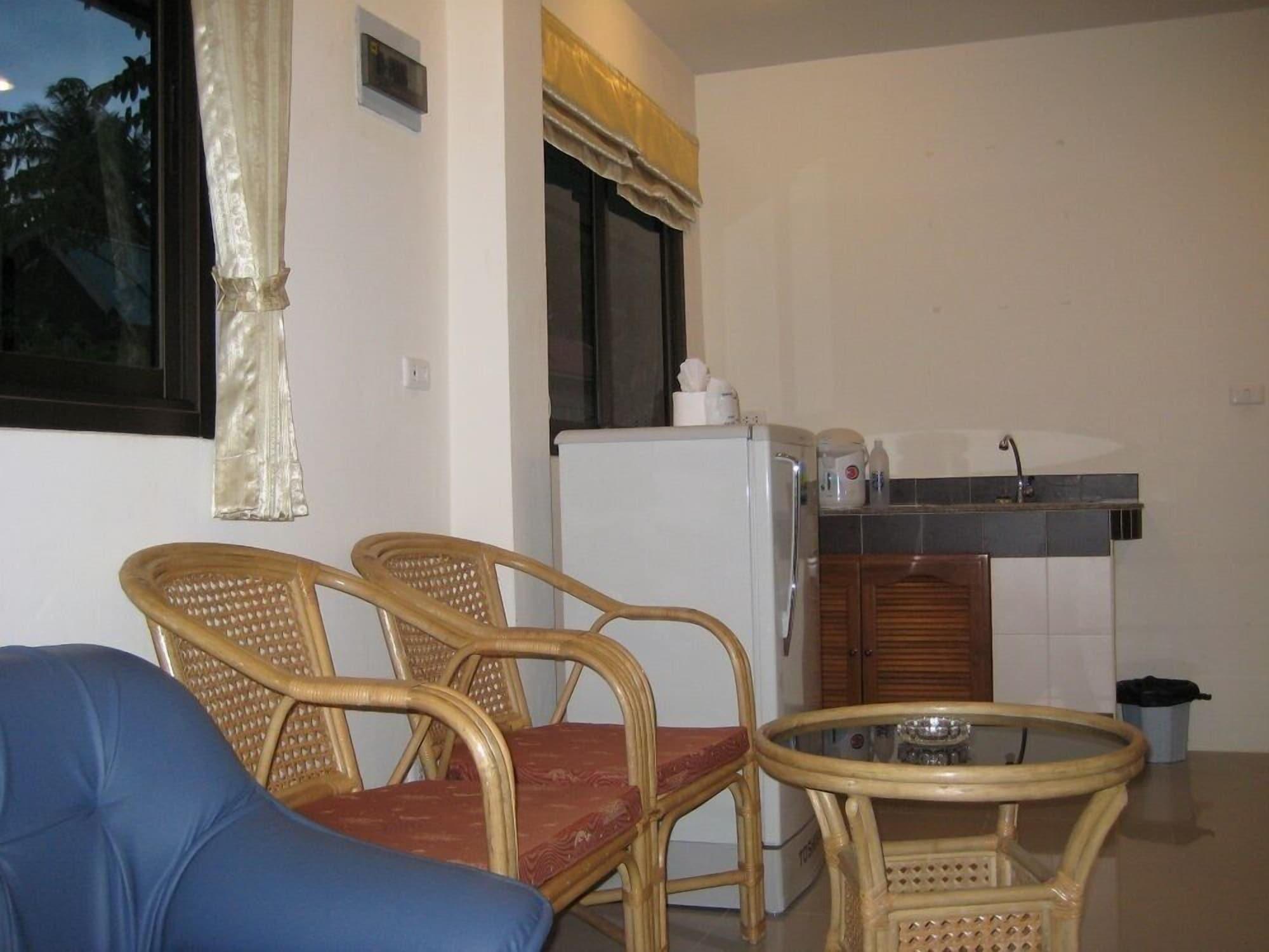 Baan Saen Sook Hotel 3*