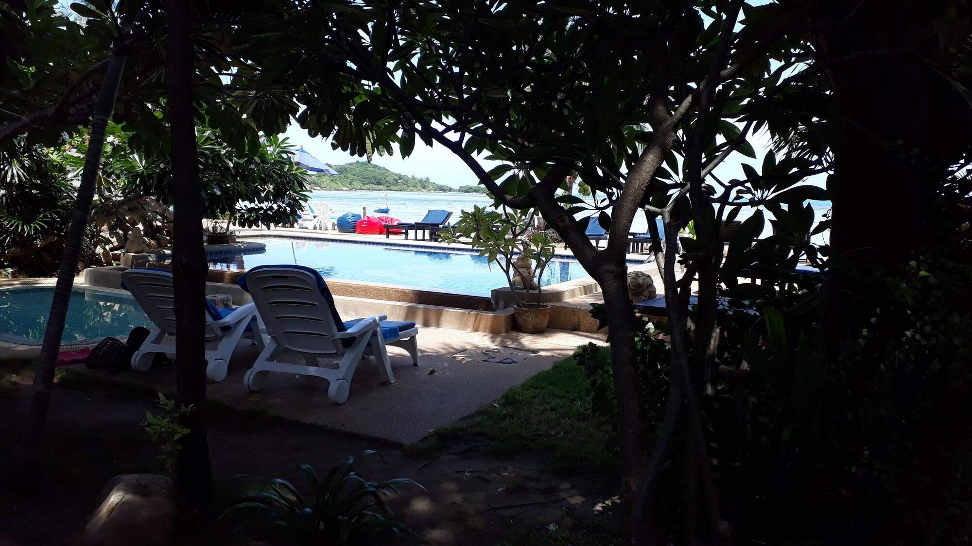 Papillon Resort 3*