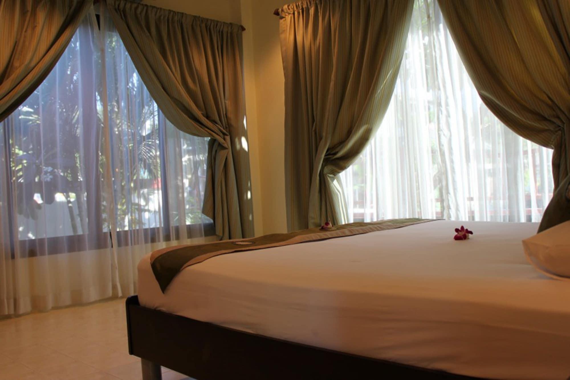The Waterfront Boutique Hotel&cafe 3* Bophut