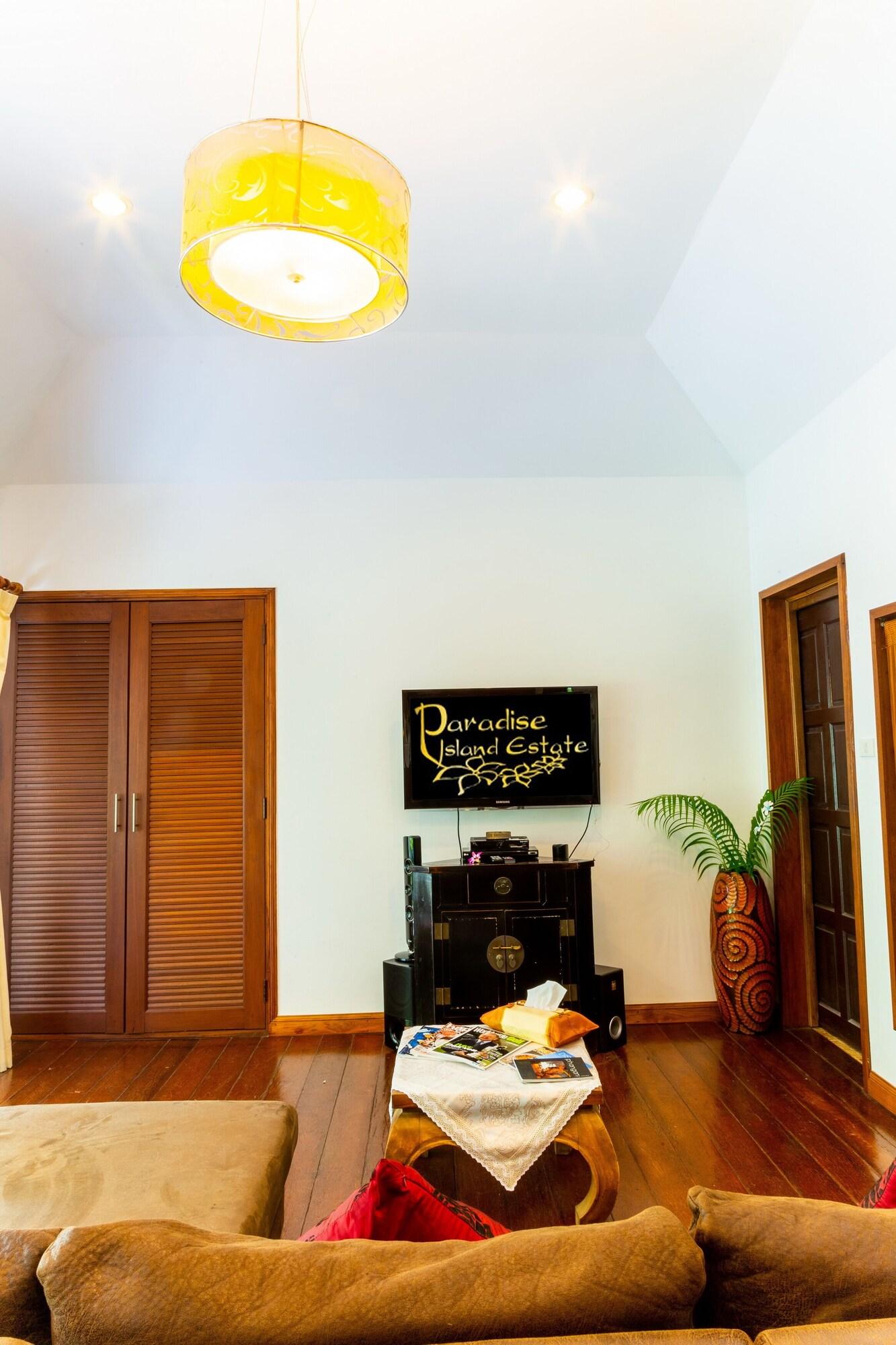 Paradise Island Estate Resort 4*