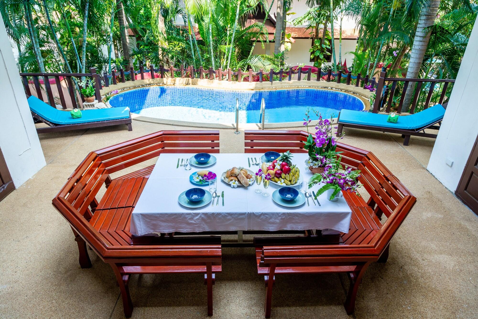 Paradise Island Estate Resort