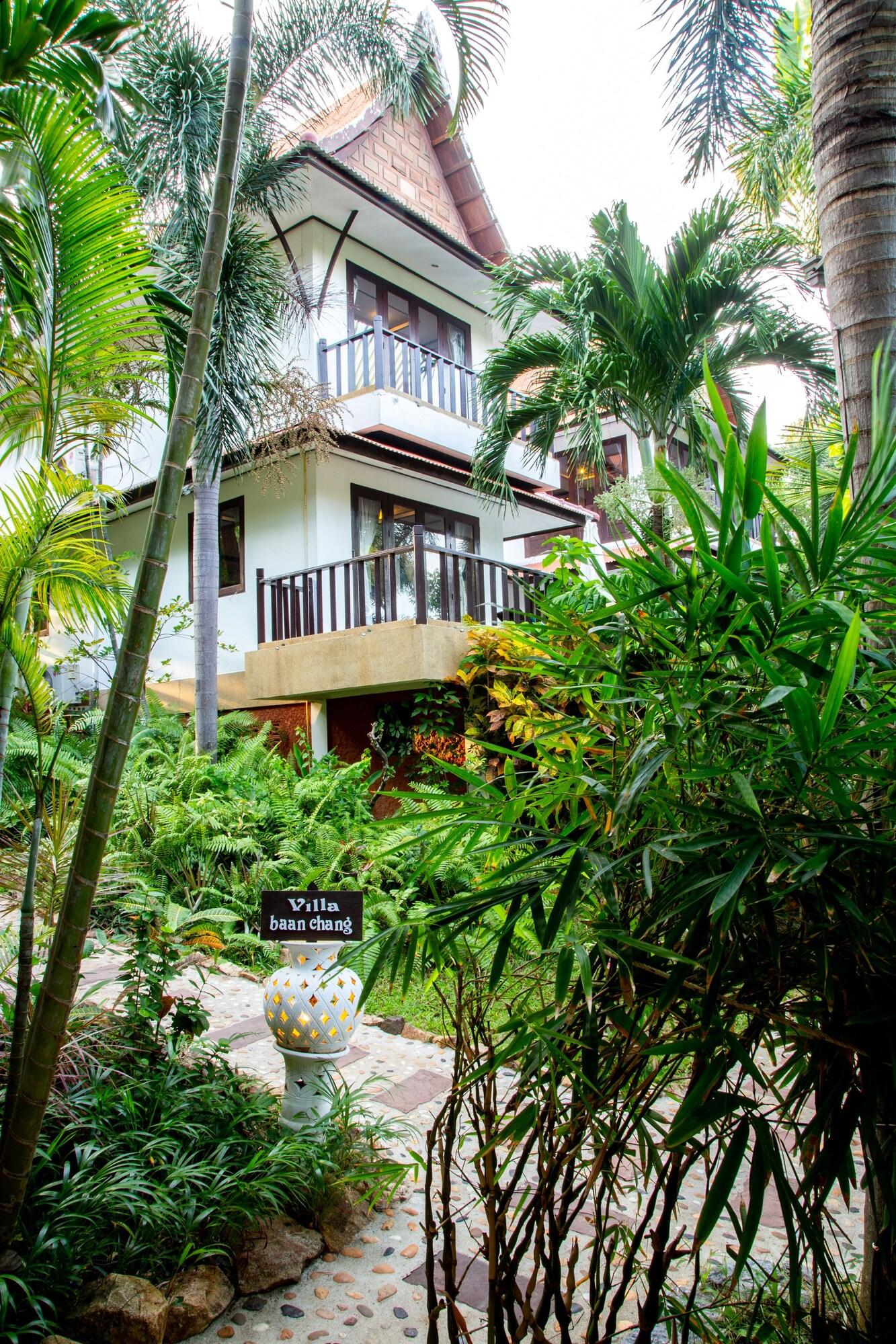 Paradise Island Estate Resort 4*
