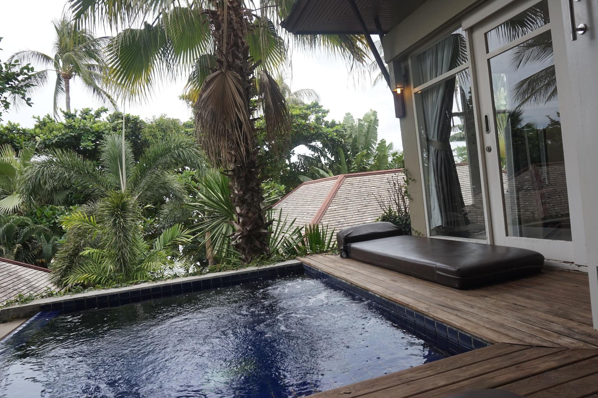 Replay Pool Beachfront Samui 4*