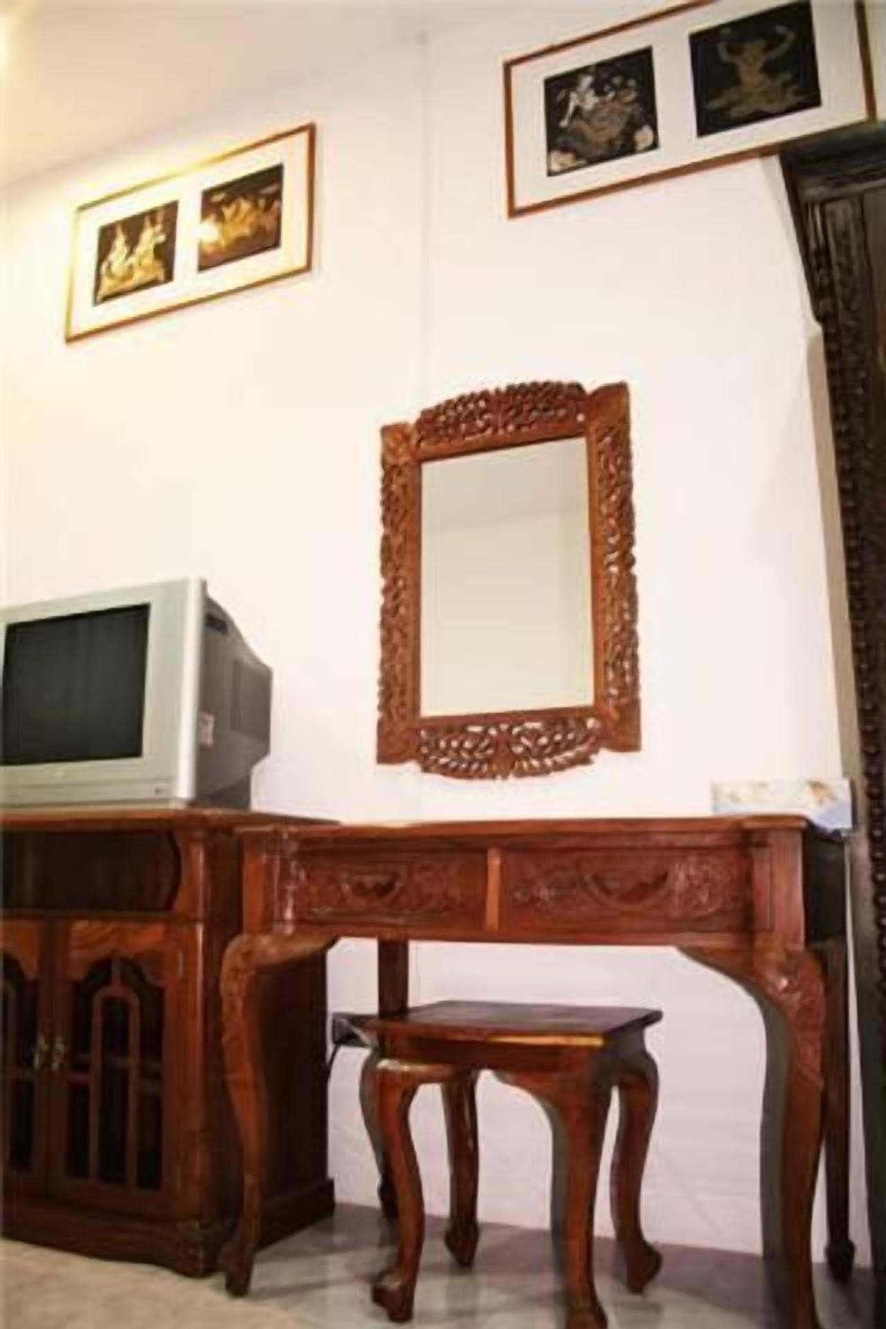 Lamoon &