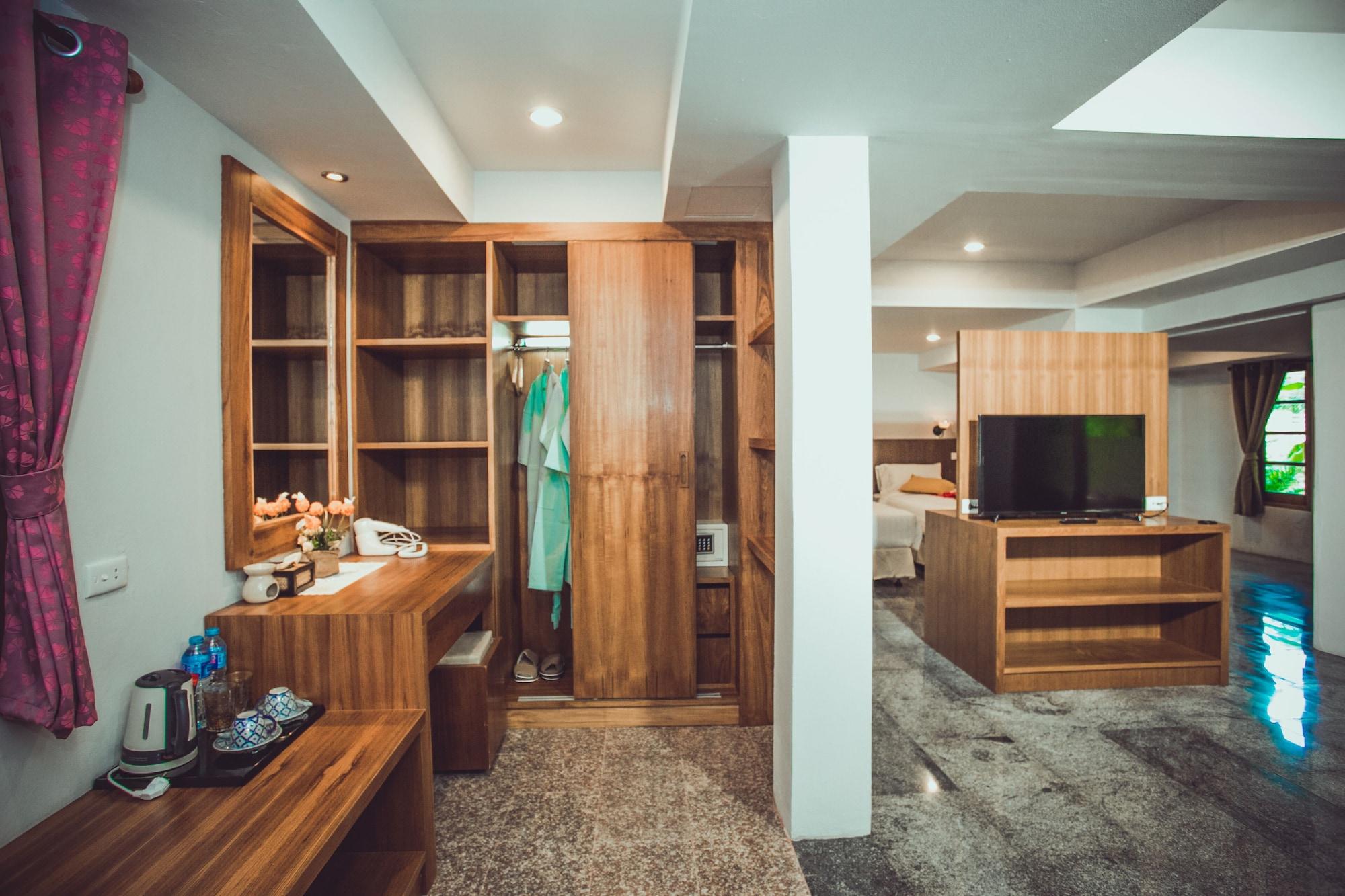 Villa Sasitara Thai