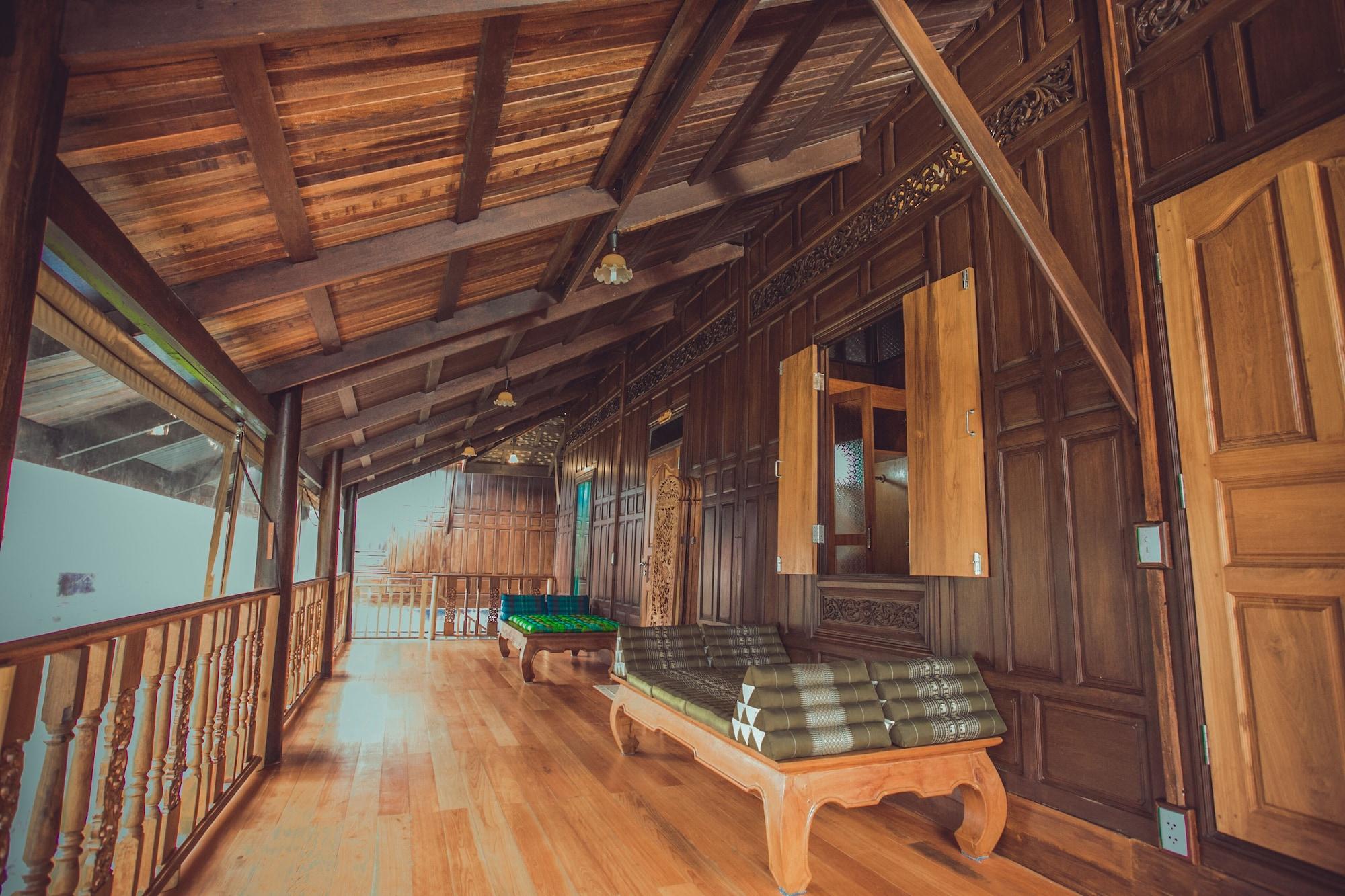 Sasitara Thai Villa Choeng Mon