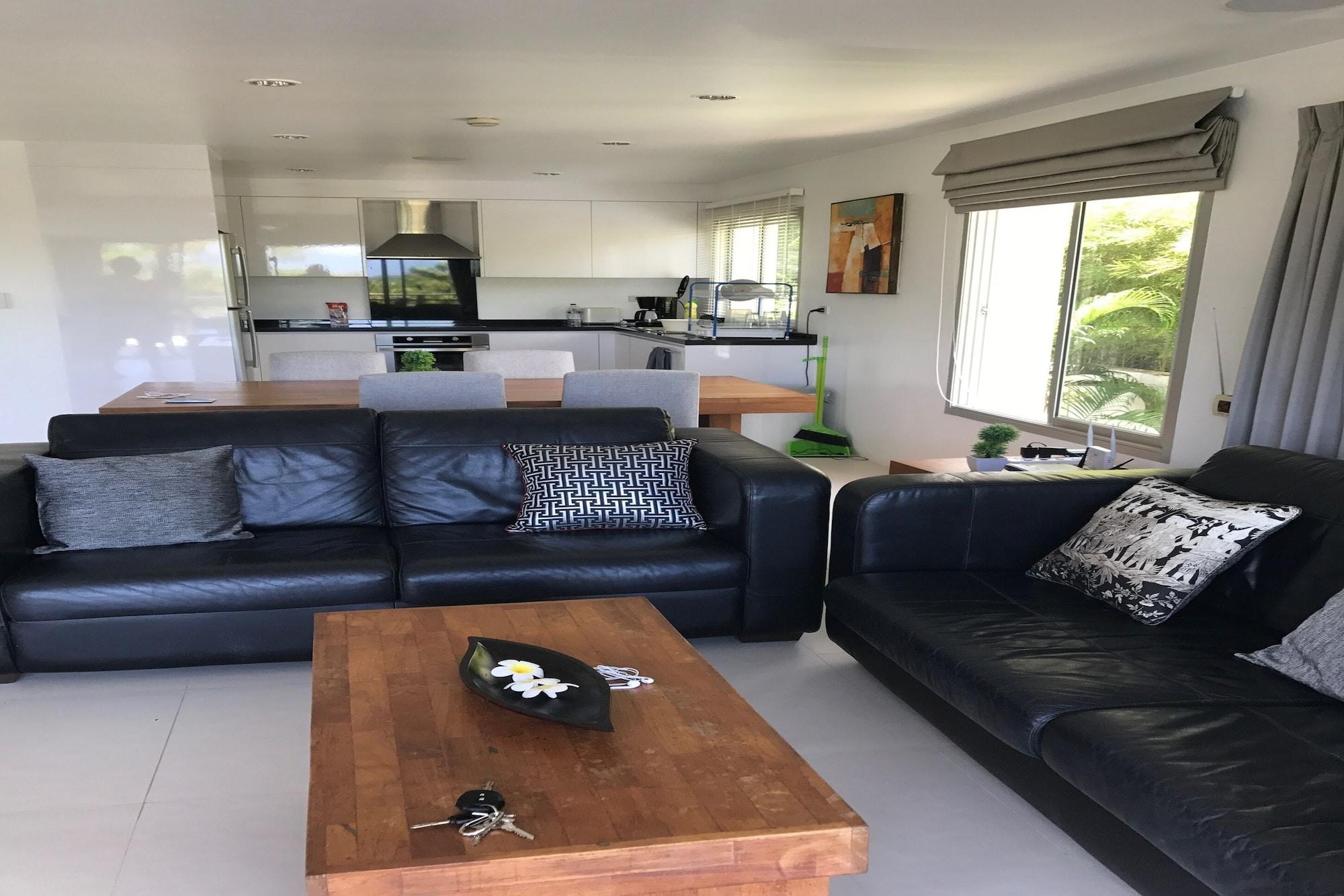 Villa 3 Bedroom Seaview Esprit