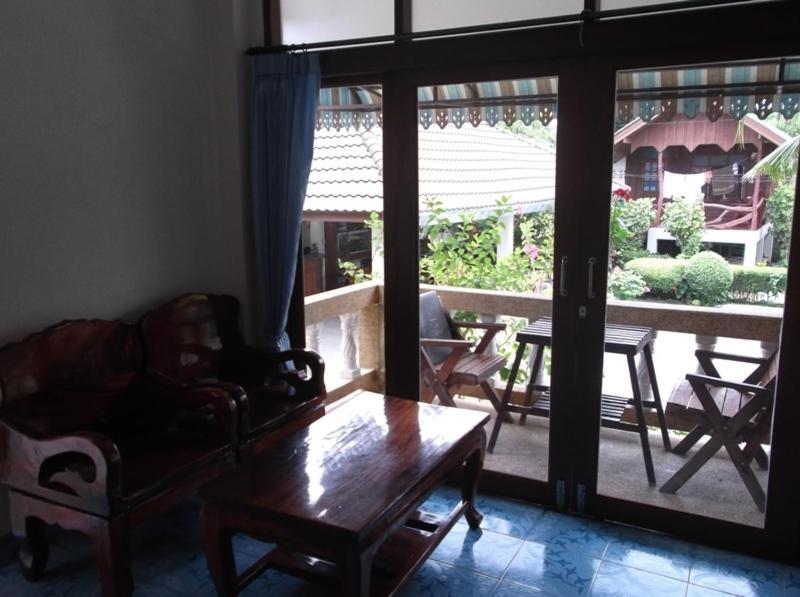 Palm Point Village Hotel