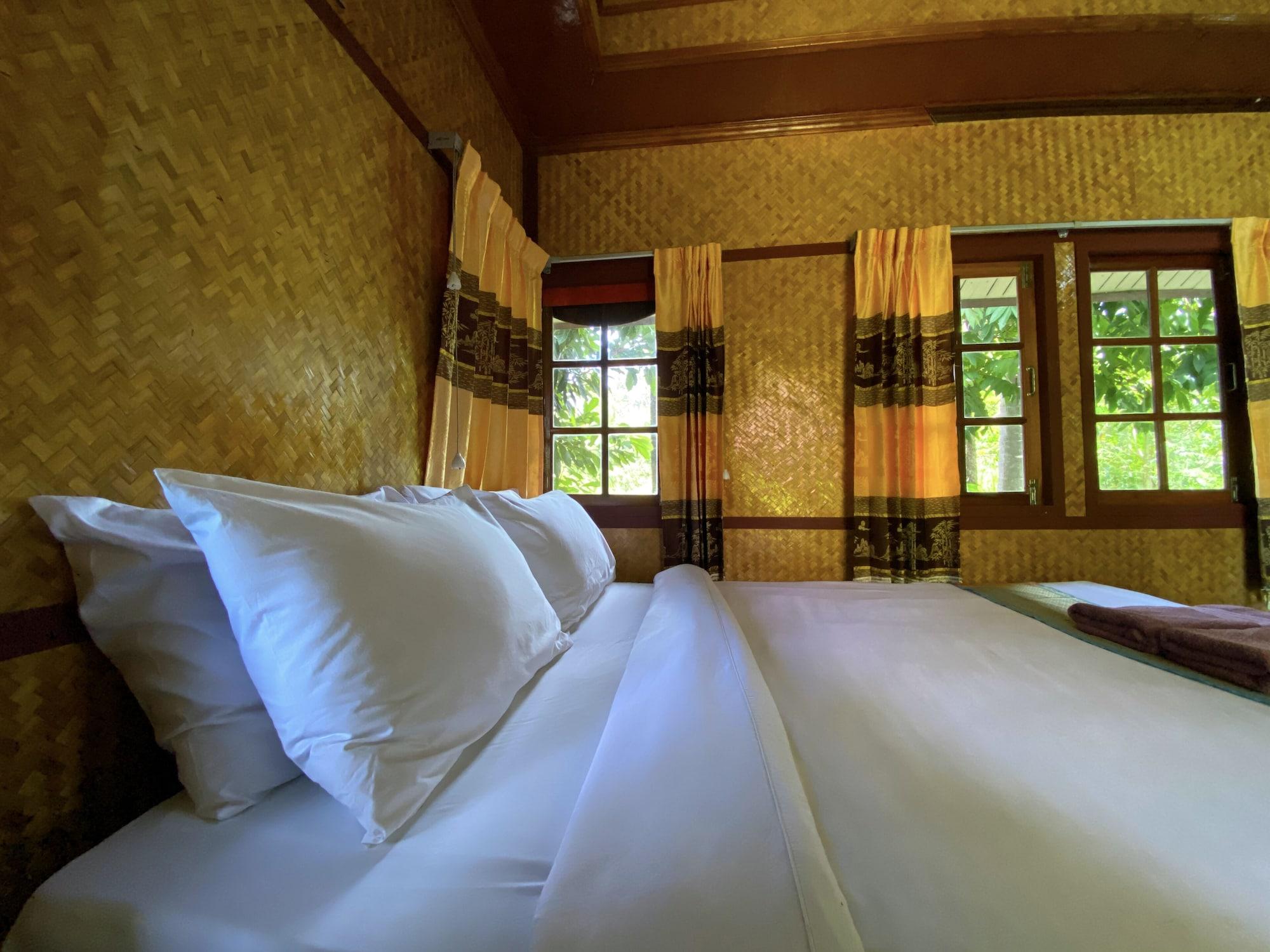 Resort Everest Samui - Sha 3*