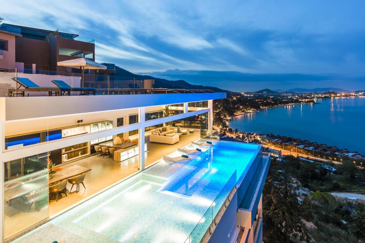 Ultra Luxury Ocean View Villa *