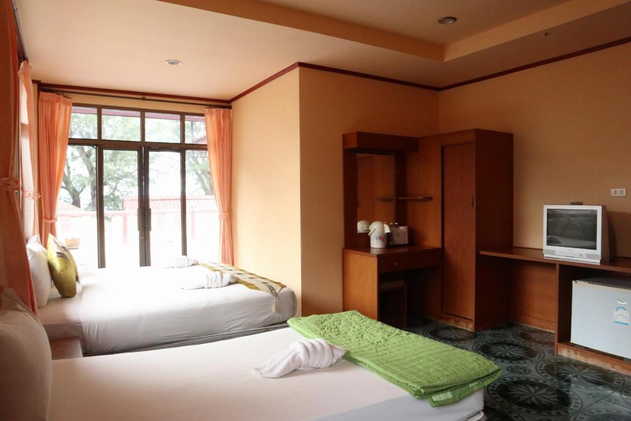 Island View Guest house 2*