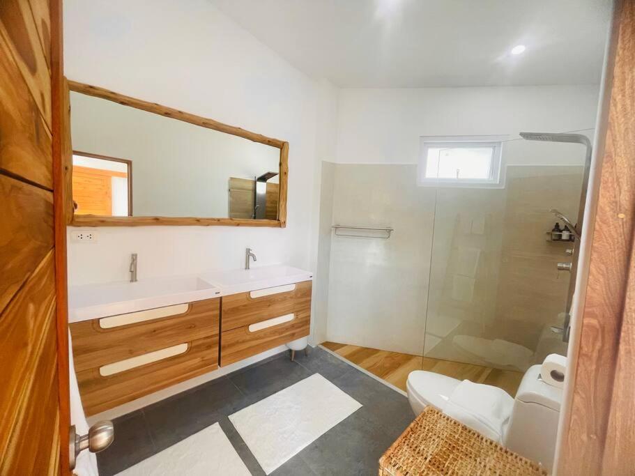 Kurma, Modern & Tropical, 2br, Near Fisherman Village *