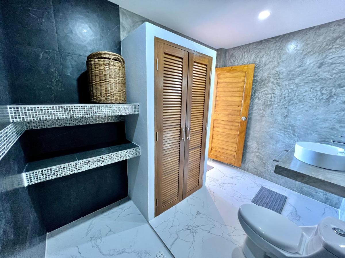 Erika Ruby Ocean View - 3 Bedrooms Villa