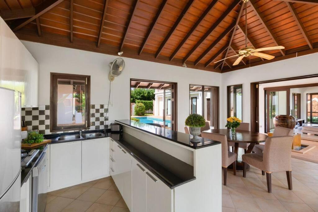 【plumeria 21】3 Bedrooms Stylish Walk To Villa