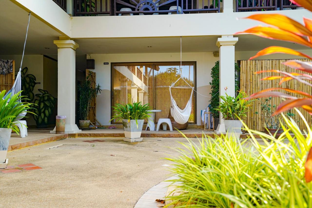 Royal Hotel
