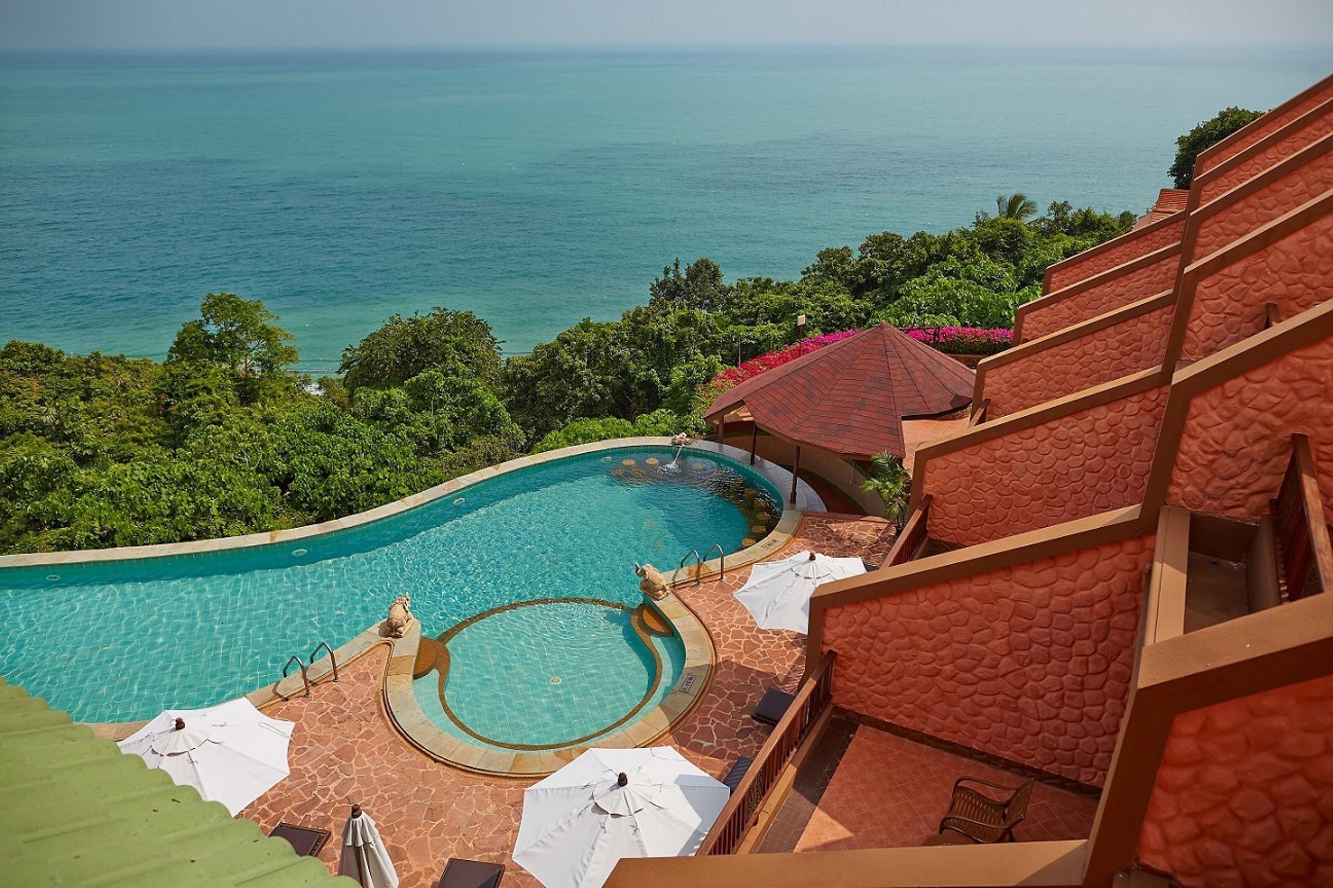 Resort Samui Bayview Resort&spa Strand von Chaweng