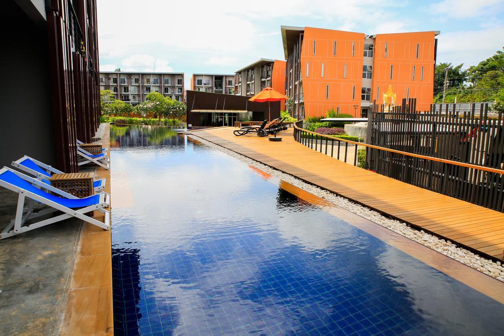 Pool Access By Punnpreeda Hotel