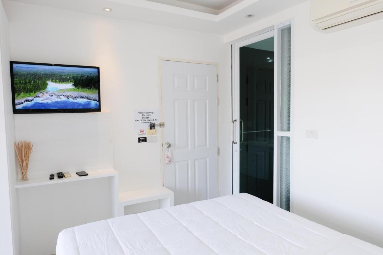 Baanpoon Hotel 2*