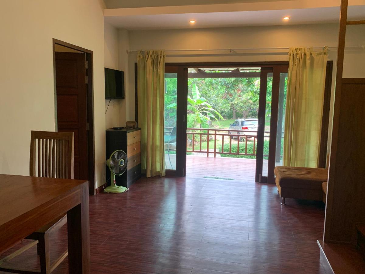 บ้านธานี