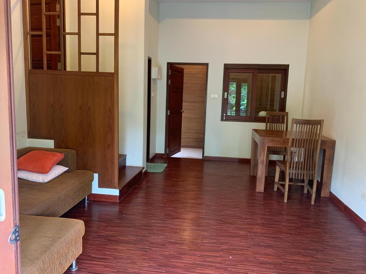 บ้านธานี