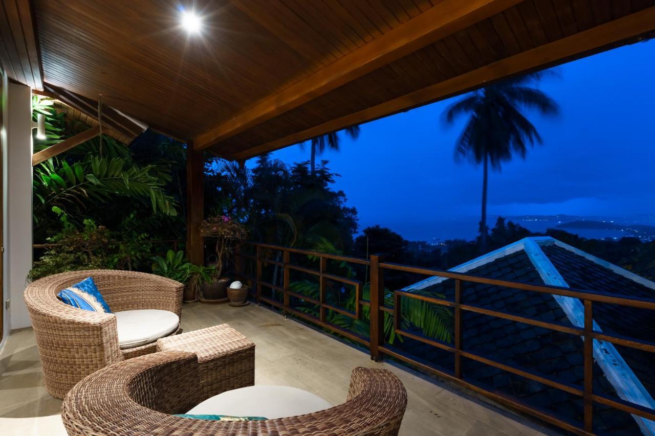 Villa Balinese Style Pool With Panoramic Sea View