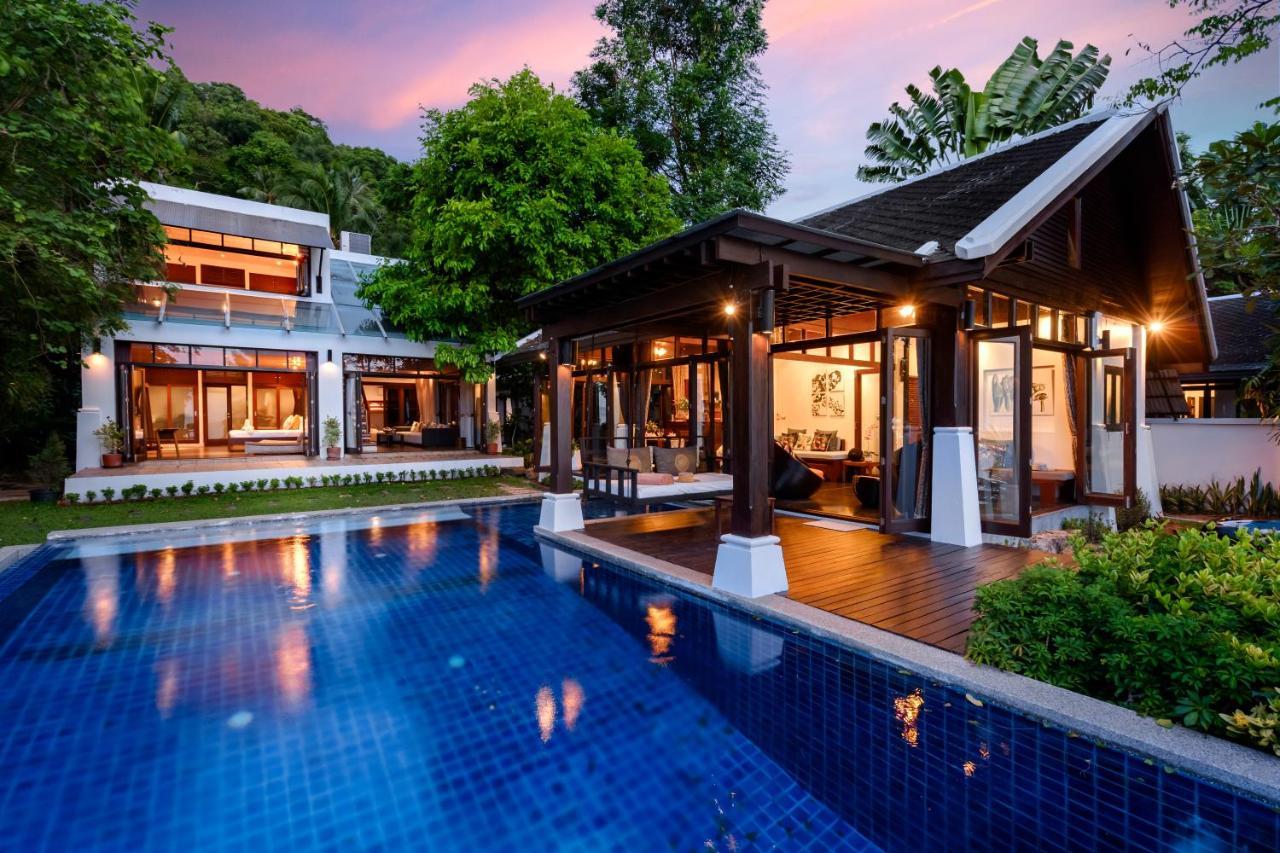 The Emerald Hill Villa