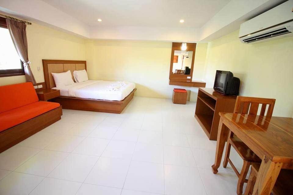 Hotel Rak Samui 3*