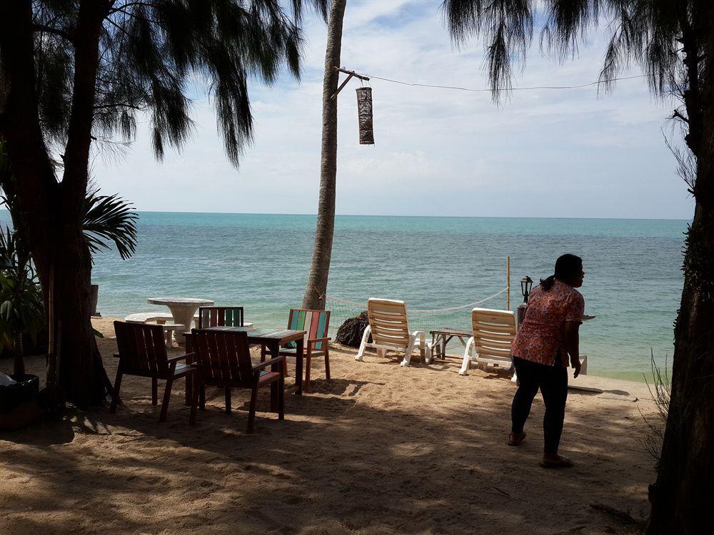 Resort By 2*