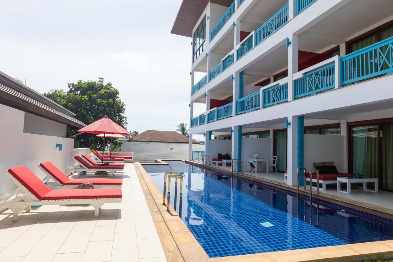 Pure Beach Club Hotel *