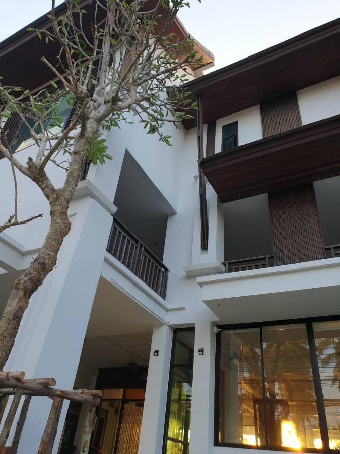 Baan Ampai Hotel 3*