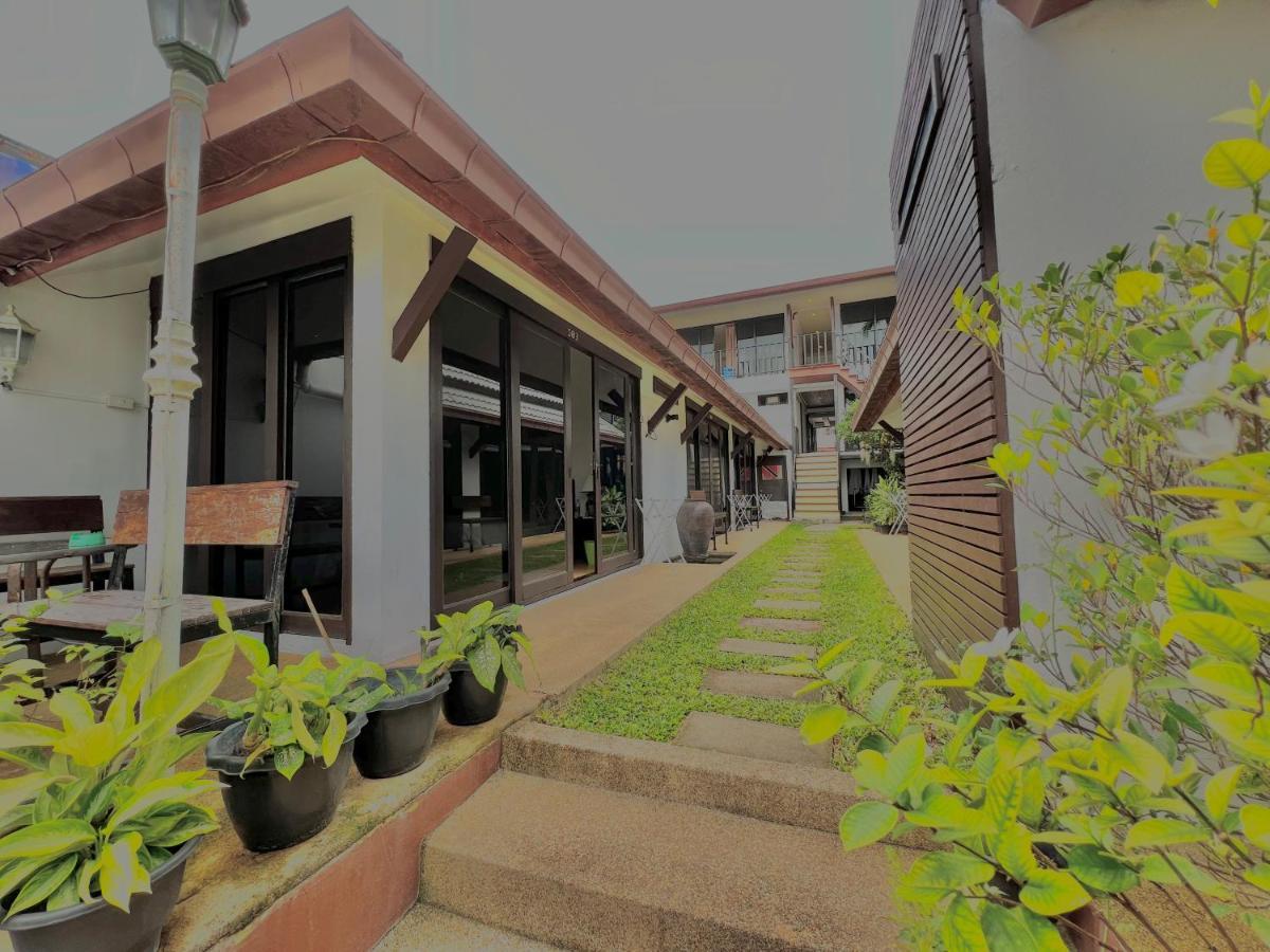 Penginapan The Shore Samui 2*