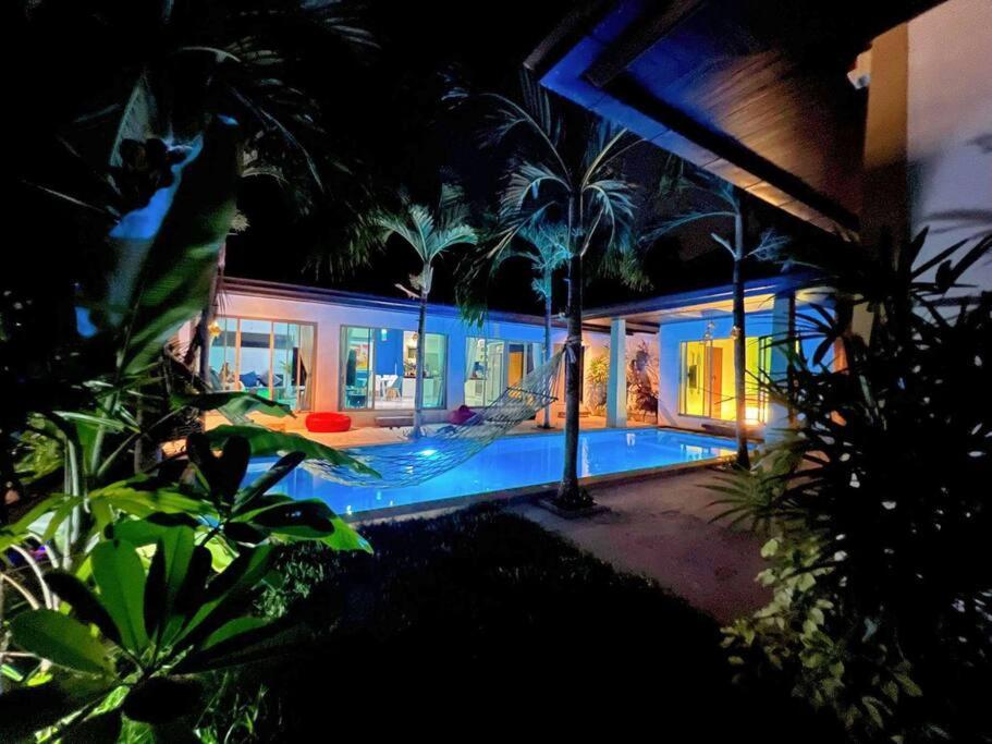 Mata Pool