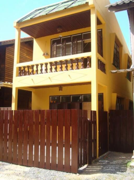 The Sunset House Holiday home *